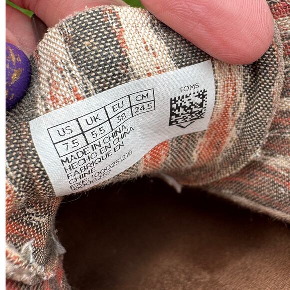 TOMS size 7.5 Desert Wedge Suede Ankle Bootie - Beige Taupe - Picture 11 of 12